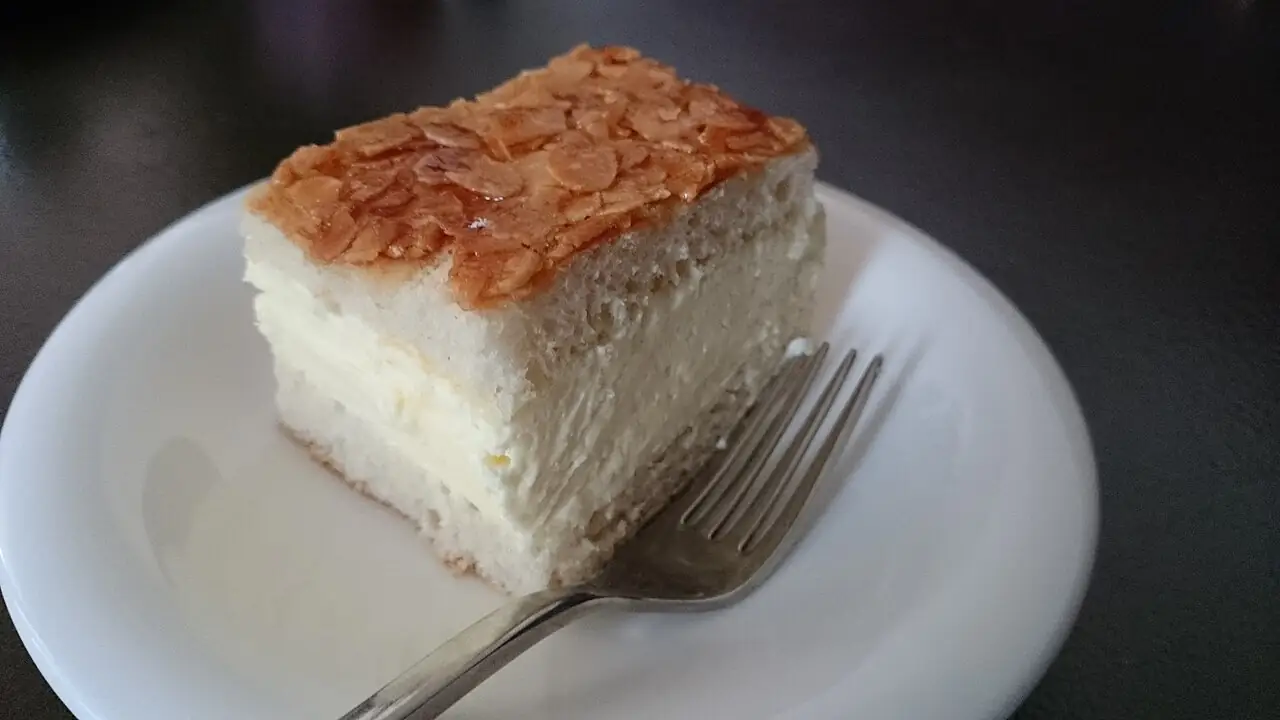 Bienenstich
